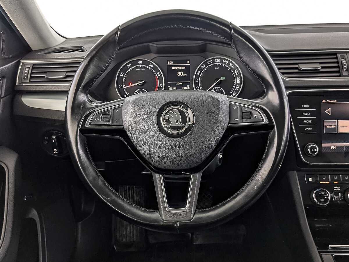 Skoda Superb с пробегом — 2018 год. Фото: #19