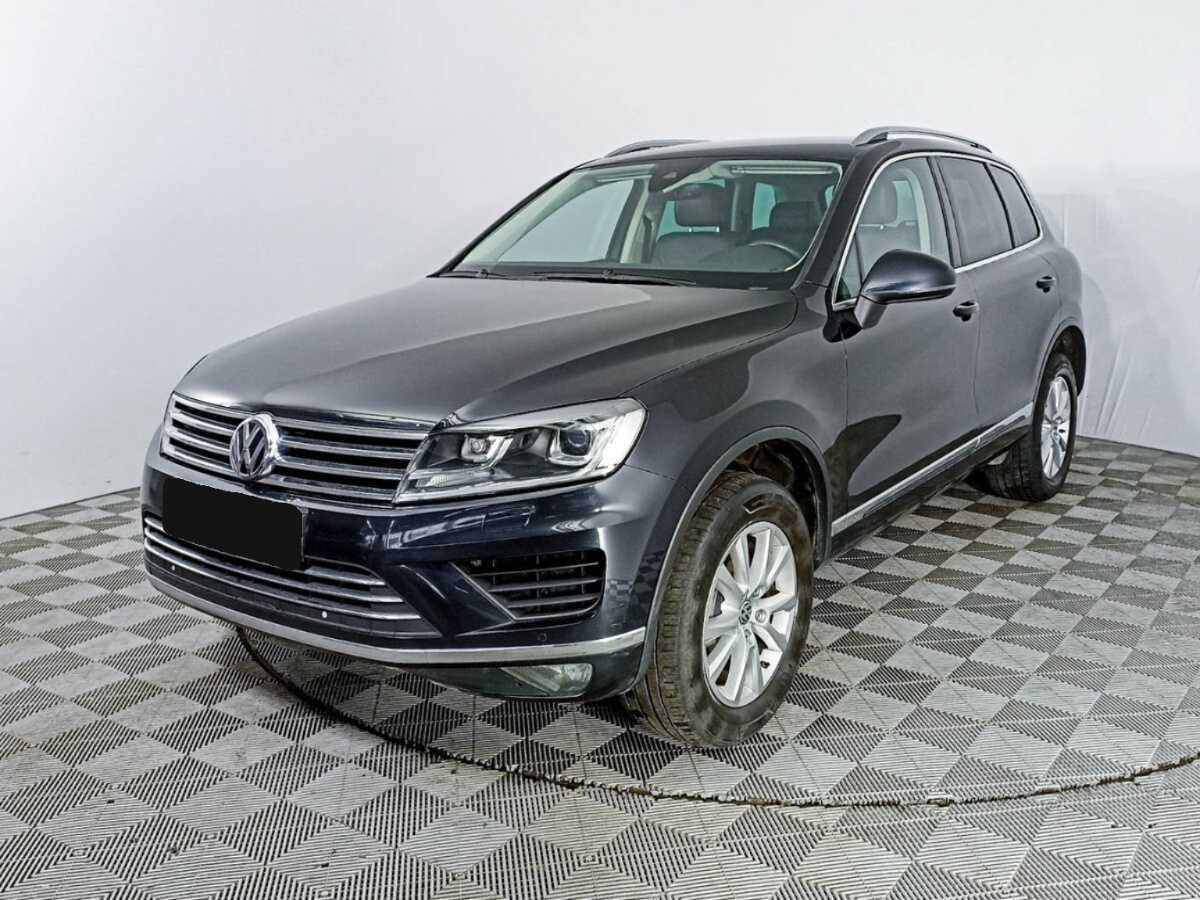 Volkswagen Touareg с пробегом — 2016 год. Фото: #0