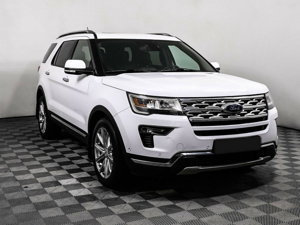 Ford Explorer с пробегом — 2019 год. Фото: #2