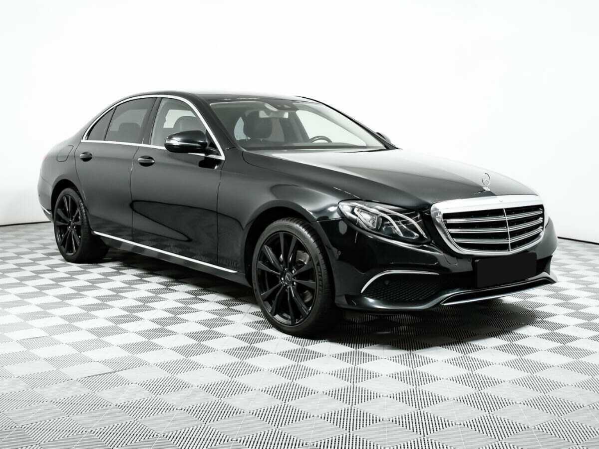 Mercedes-Benz E-Класс с пробегом — 2016 год. Фото: #2