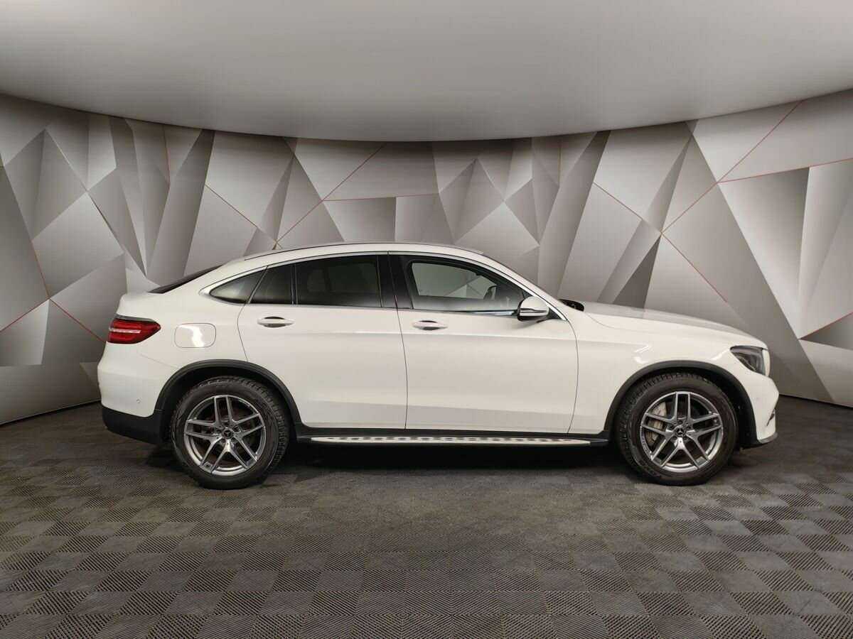 Mercedes-Benz GLC Coupe с пробегом — 2017 год. Фото: #5