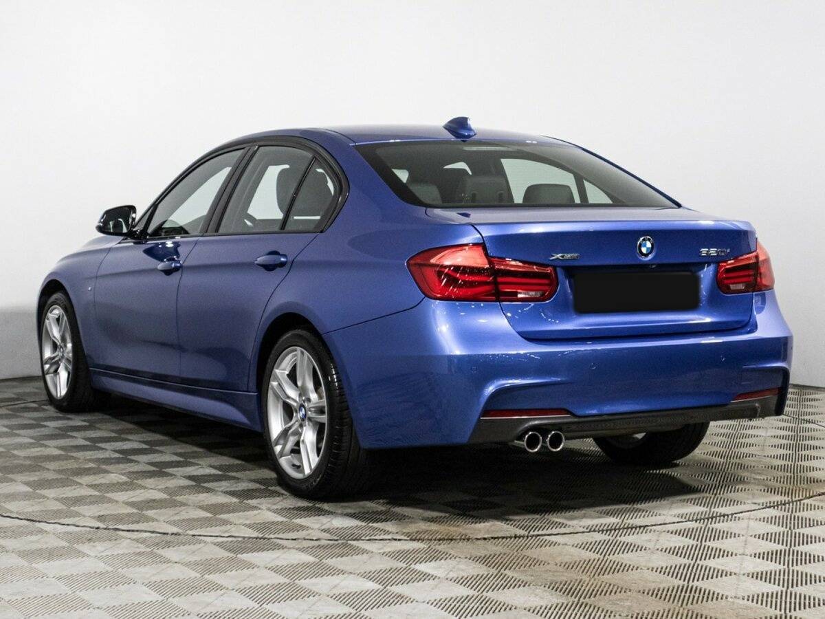 BMW 3 серии с пробегом — 2018 год. Фото: #6