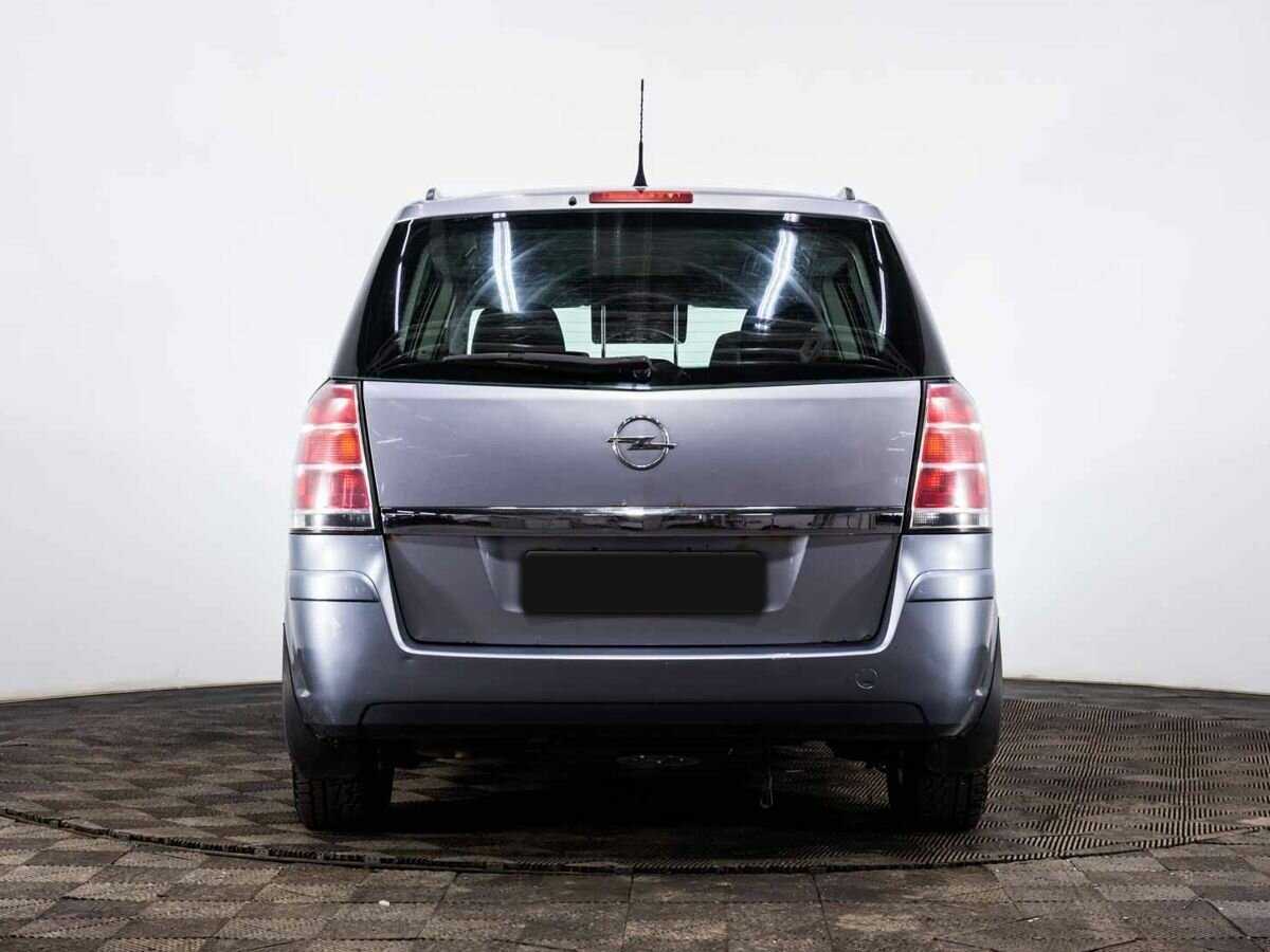 Opel Zafira с пробегом — 2007 год. Фото: #4