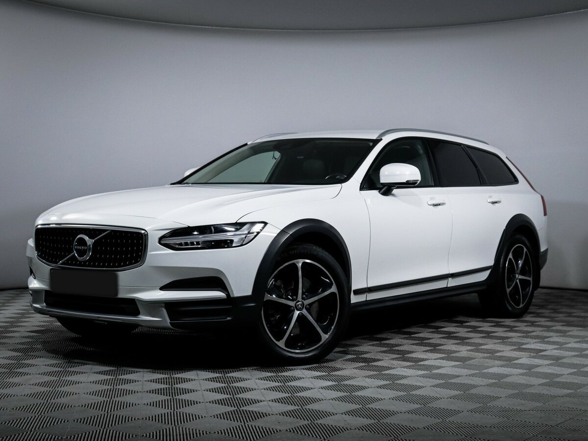 Volvo V90 Cross Country с пробегом — 2019 год. Фото: #0