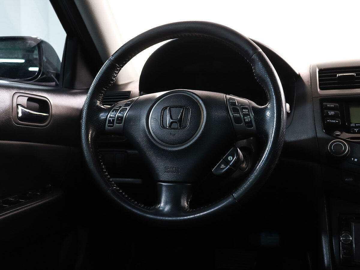 Honda Accord с пробегом — 2008 год. Фото: #13