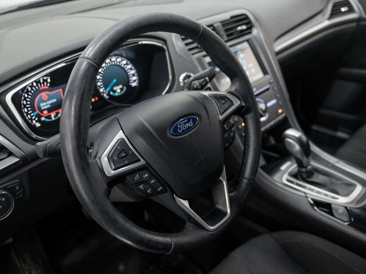 Ford Mondeo с пробегом — 2015 год. Фото: #19