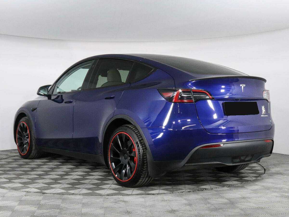 Tesla Model Y с пробегом — 2023 год. Фото: #6