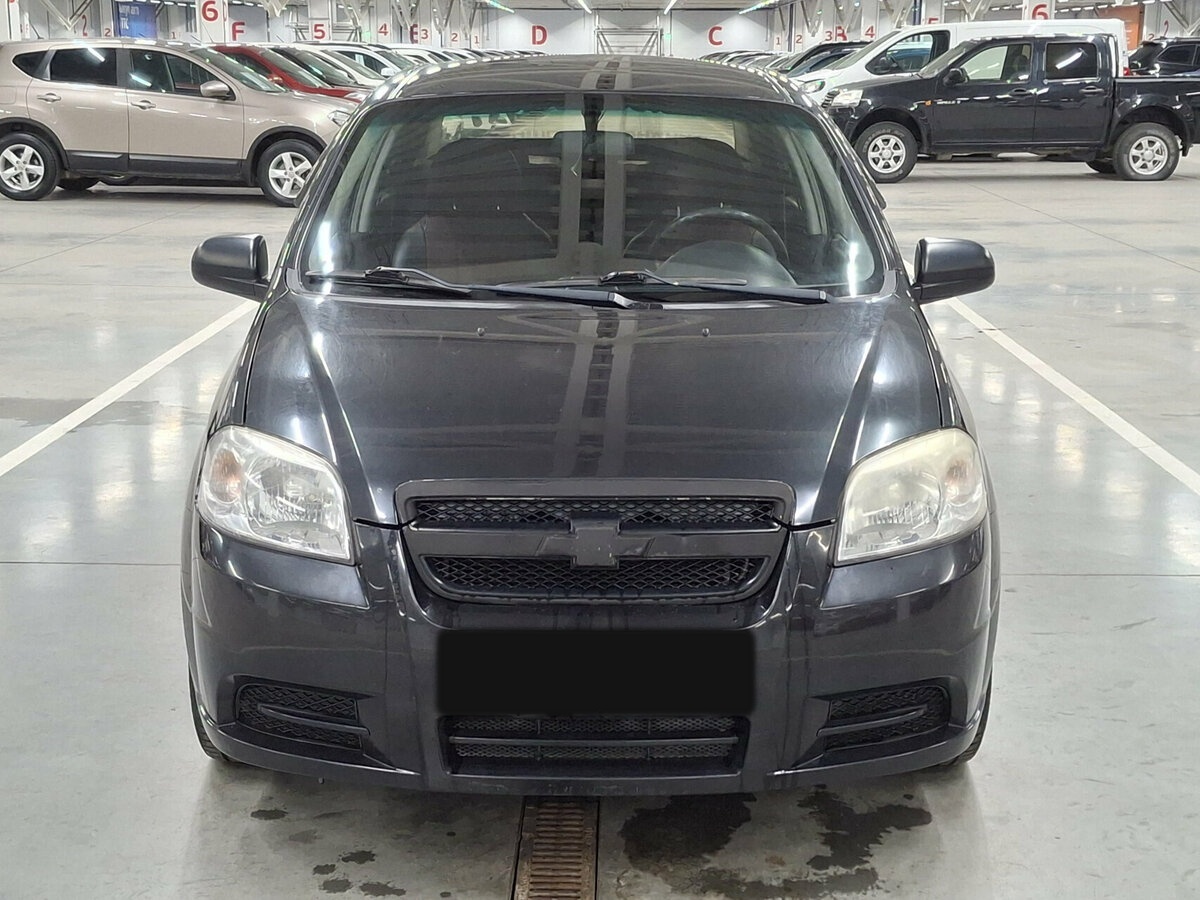 Chevrolet Aveo с пробегом — 2011 год. Фото: #1