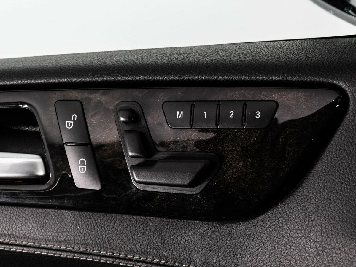 Mercedes-Benz GL-Класс с пробегом — 2014 год. Фото: #16