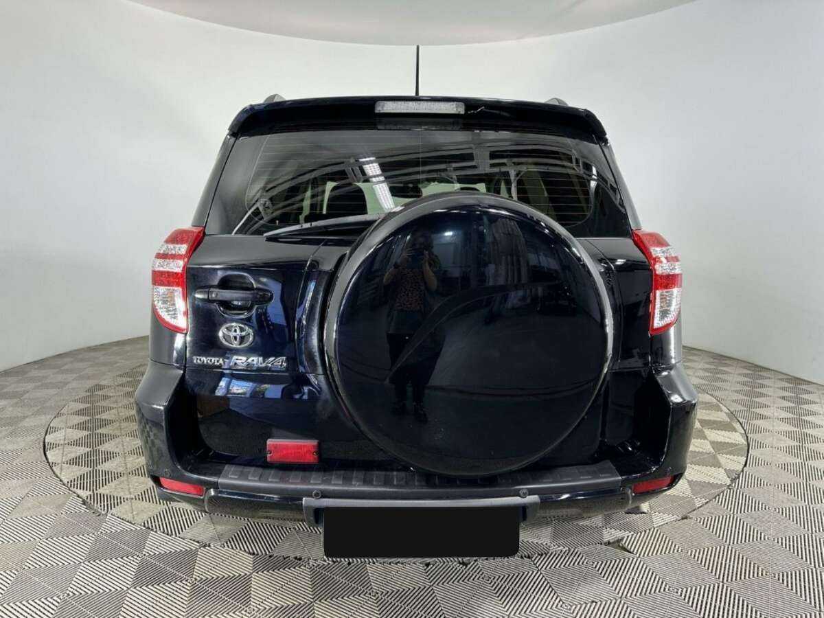 Toyota RAV4 с пробегом — 2009 год. Фото: #1