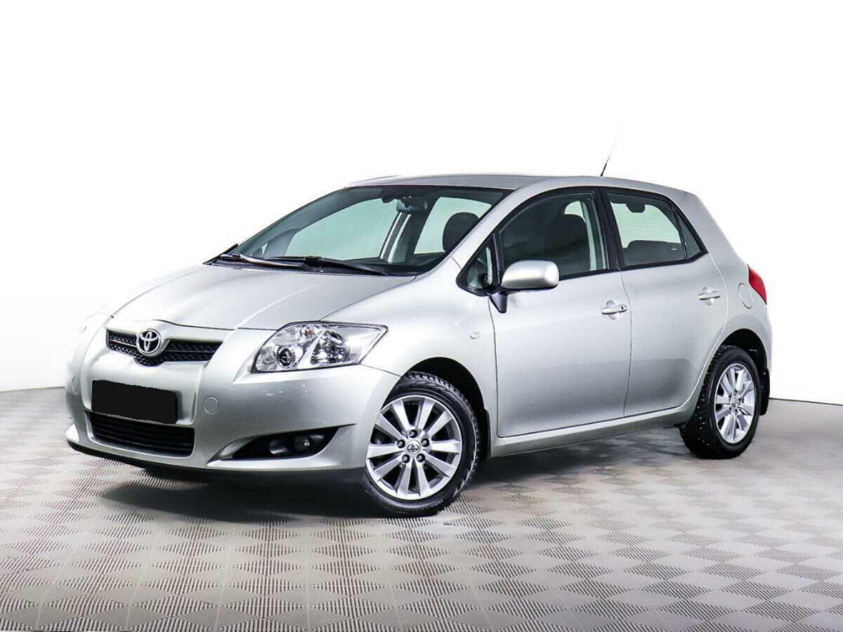 Toyota Auris с пробегом — 2007 год. Фото: #0