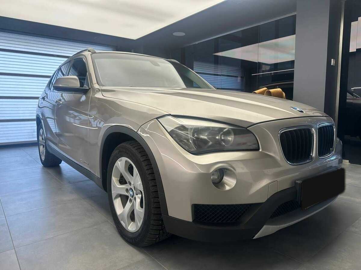 BMW X1 с пробегом — 2013 год. Фото: #2