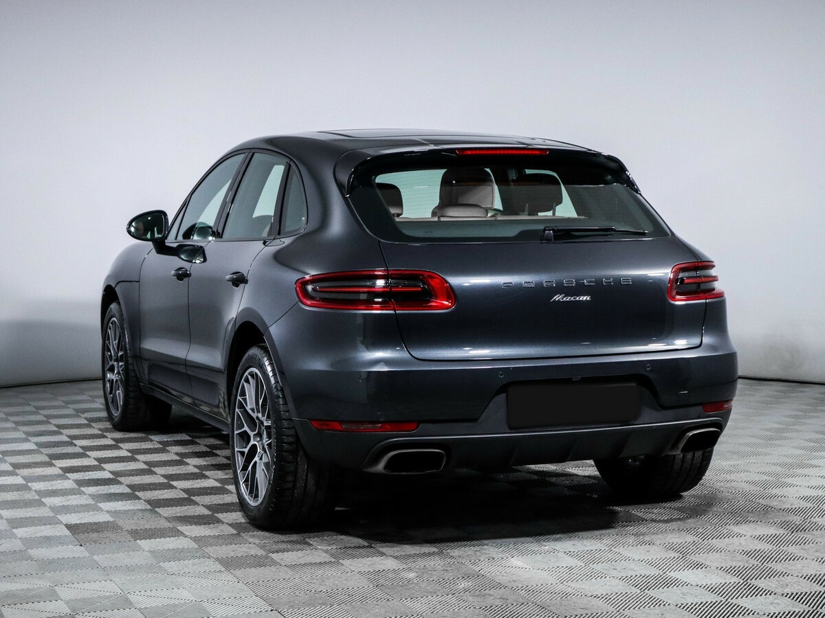 Porsche Macan с пробегом — 2018 год. Фото: #6