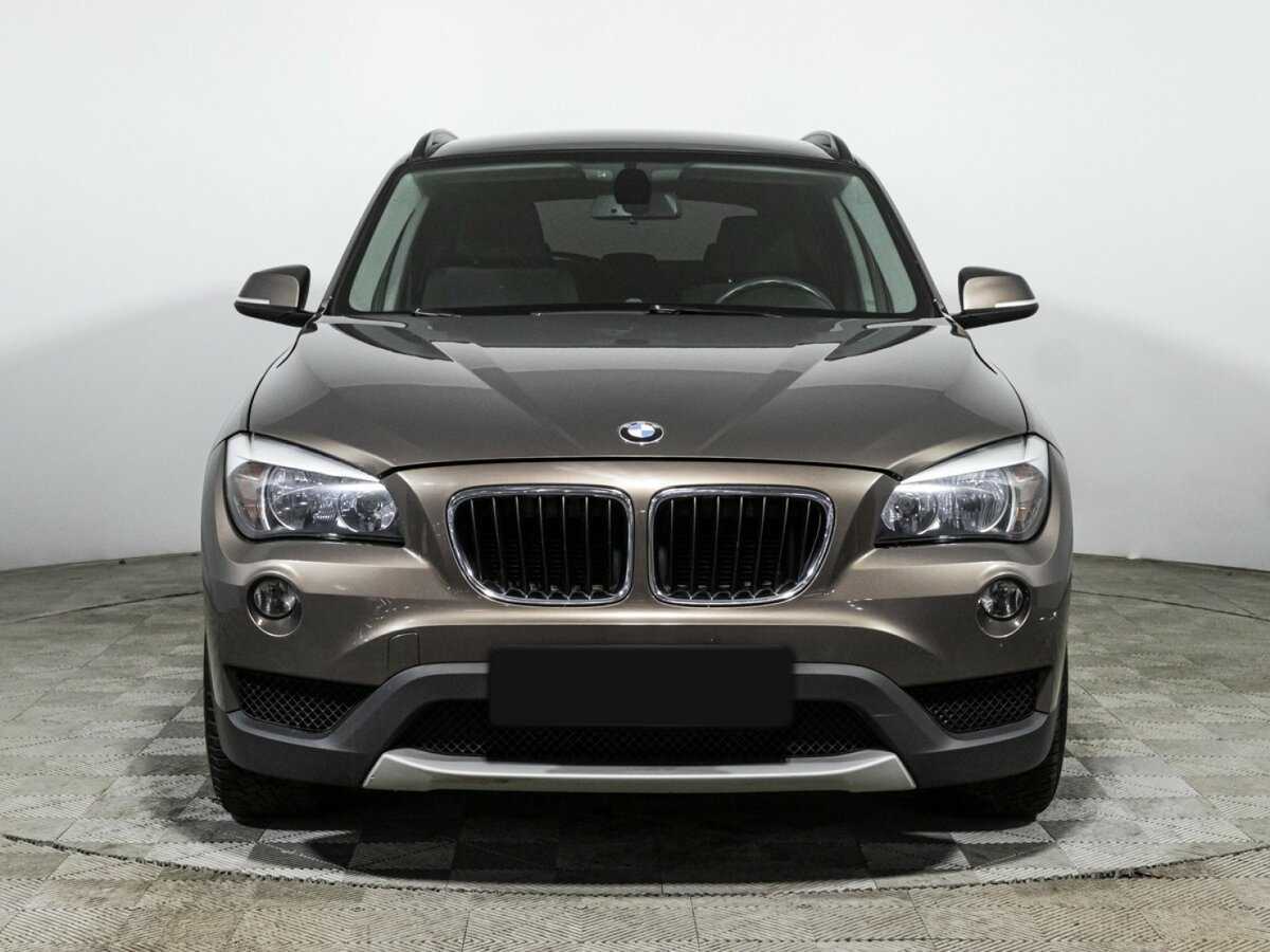 BMW X1 с пробегом — 2013 год. Фото: #2