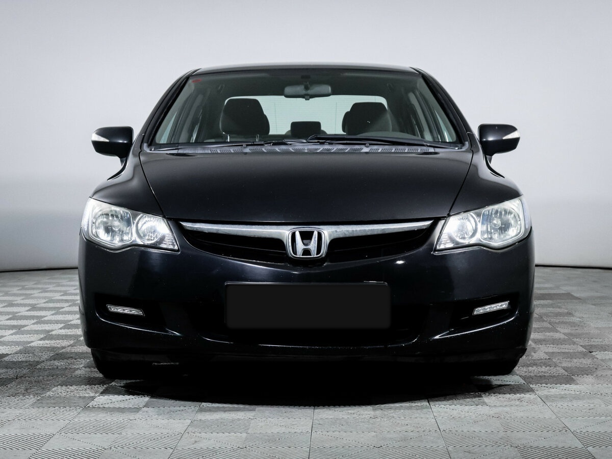 Honda Civic с пробегом — 2007 год. Фото: #1