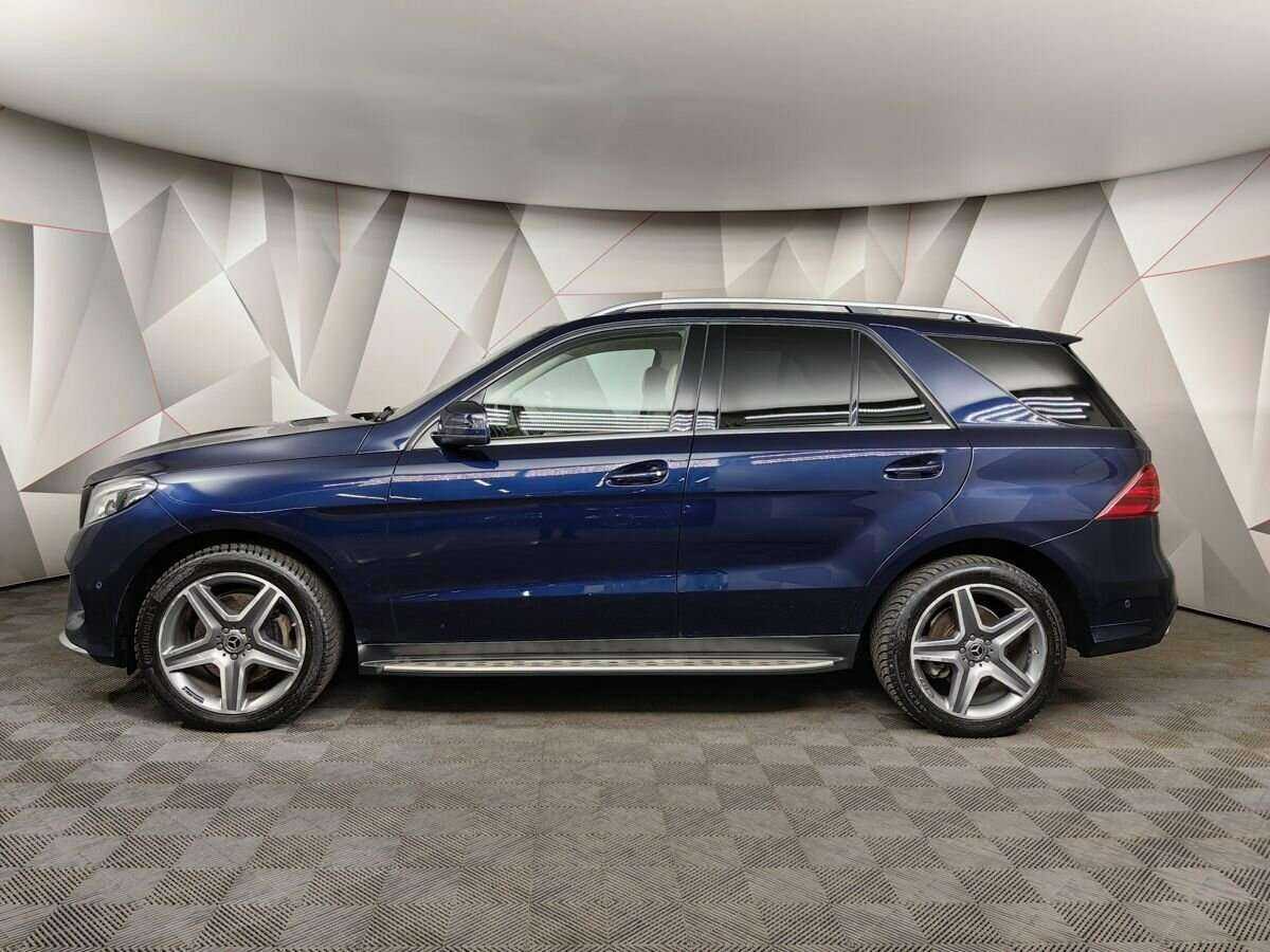 Mercedes-Benz GLE с пробегом — 2018 год. Фото: #4