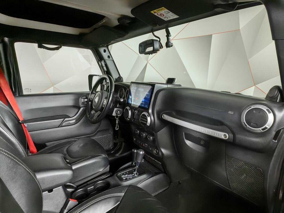 Jeep Wrangler с пробегом — 2014 год. Фото: #8