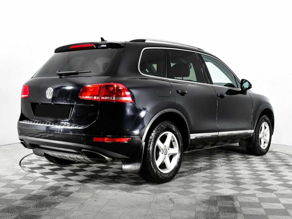 Volkswagen Touareg с пробегом — 2011 год. Фото: #4
