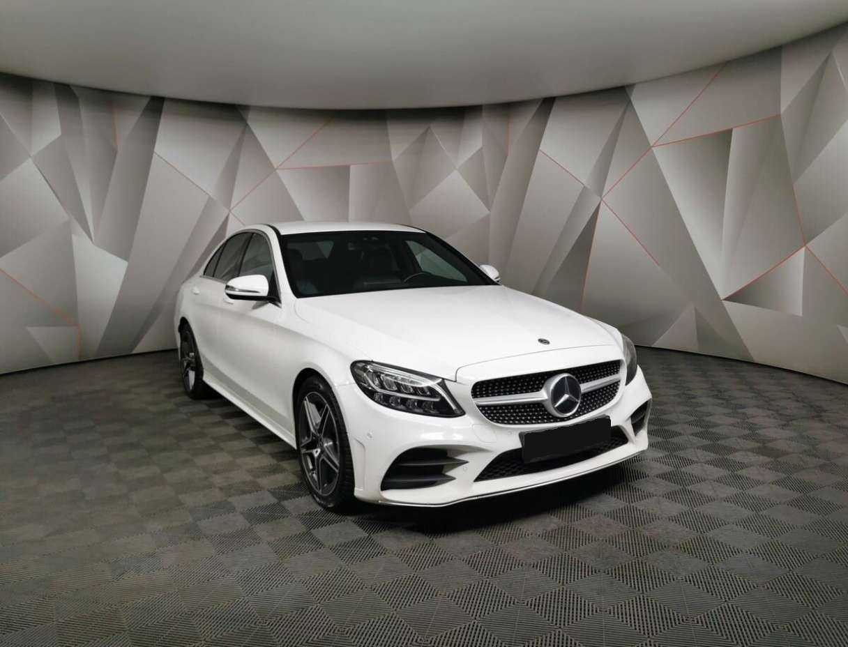 Mercedes-Benz C-Класс с пробегом — 2019 год. Фото: #2