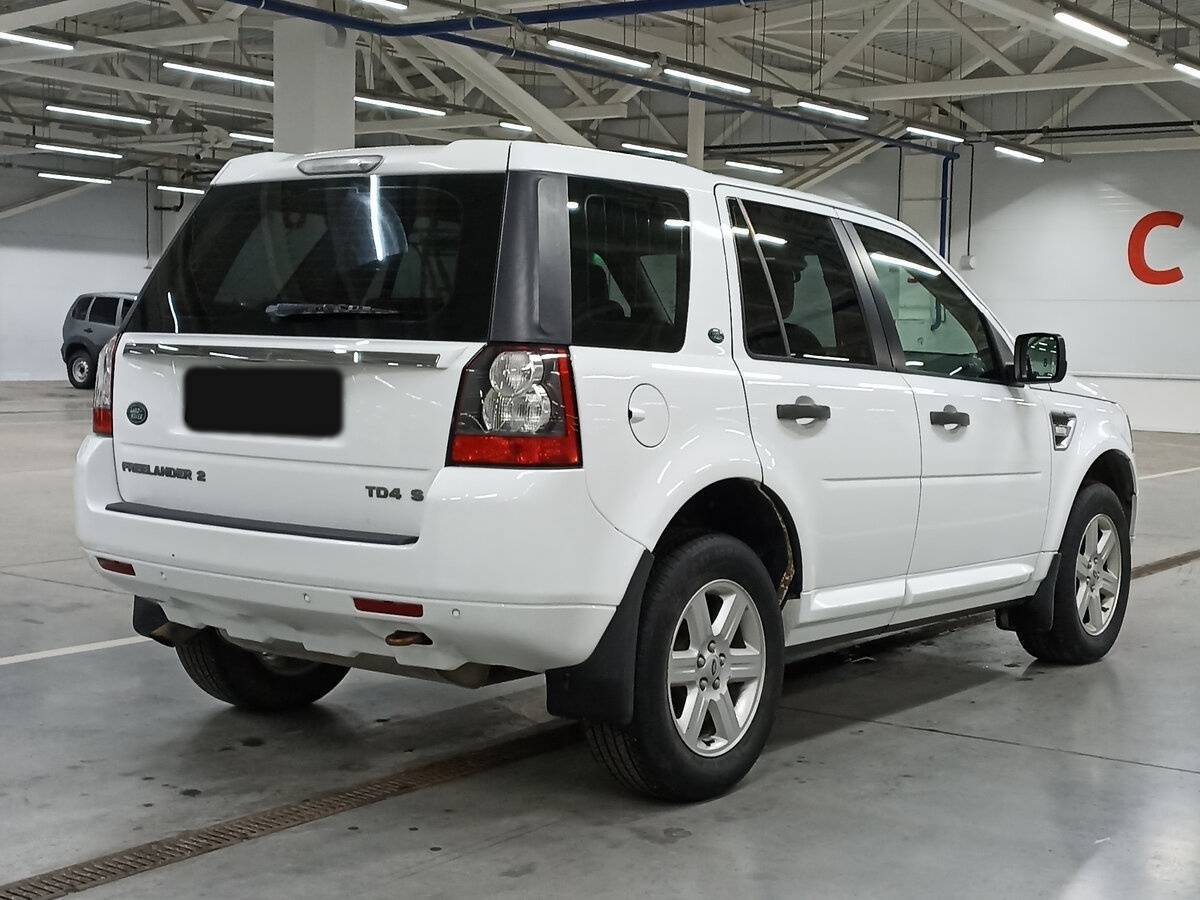 Land Rover Freelander с пробегом — 2012 год. Фото: #4