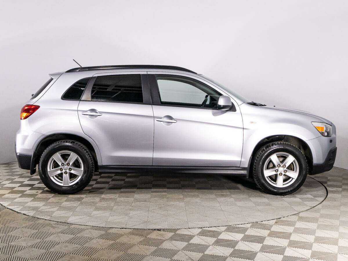 Mitsubishi ASX с пробегом — 2011 год. Фото: #3