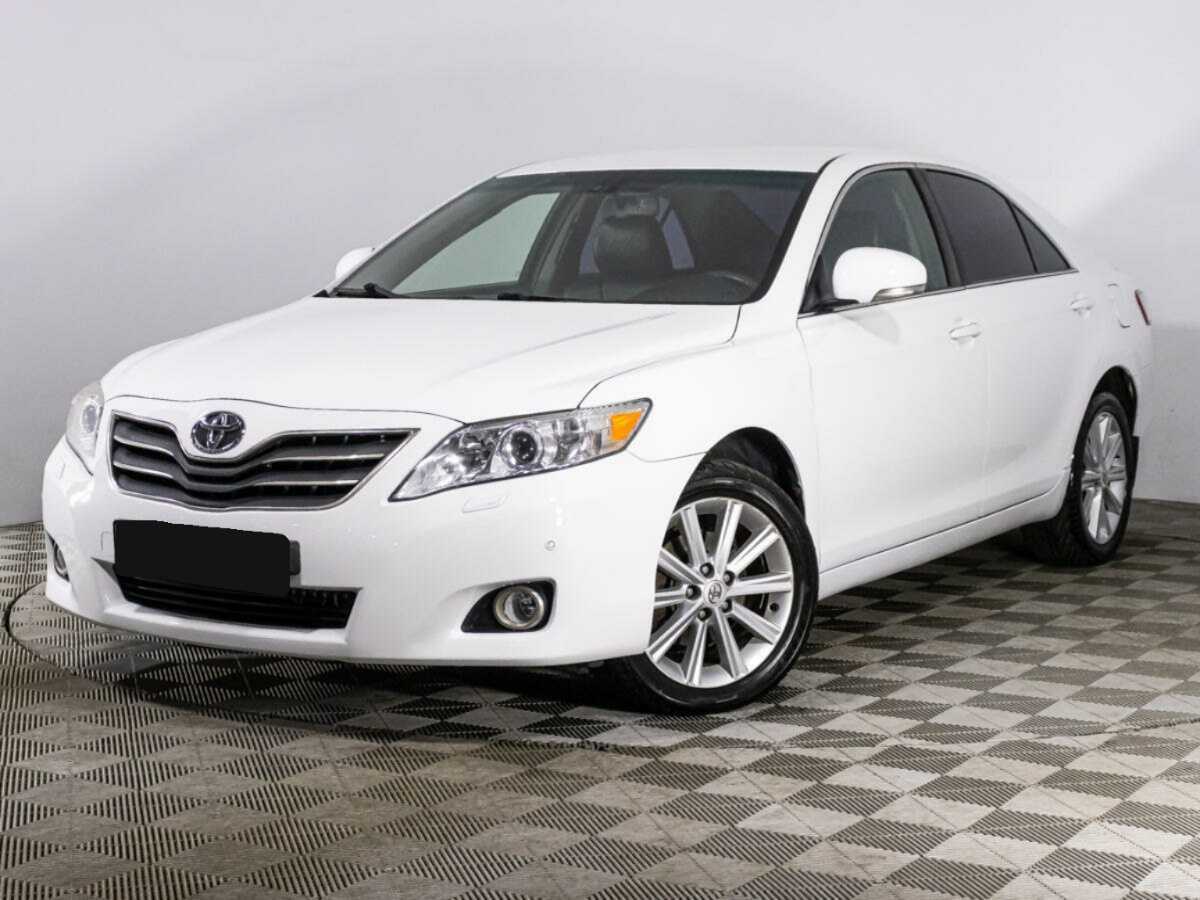 Toyota Camry с пробегом — 2011 год. Фото: #0