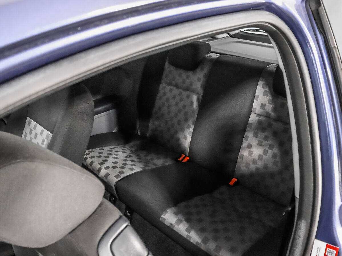 Ford Focus с пробегом — 2009 год. Фото: #9