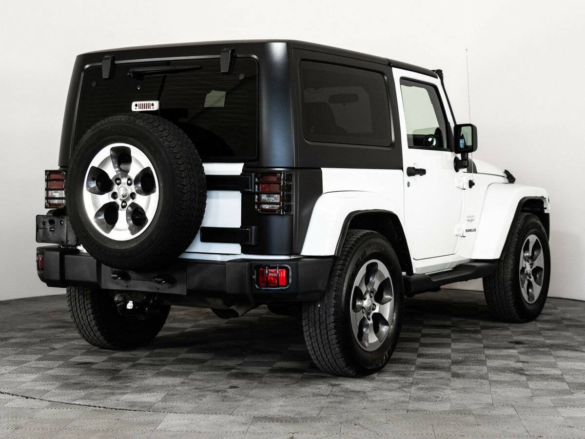 Jeep Wrangler с пробегом — 2011 год. Фото: #6