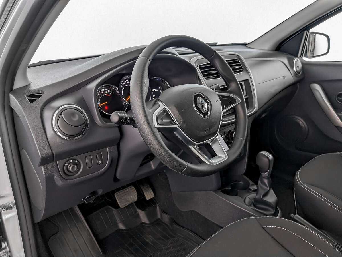 Renault Sandero с пробегом — 2021 год. Фото: #15