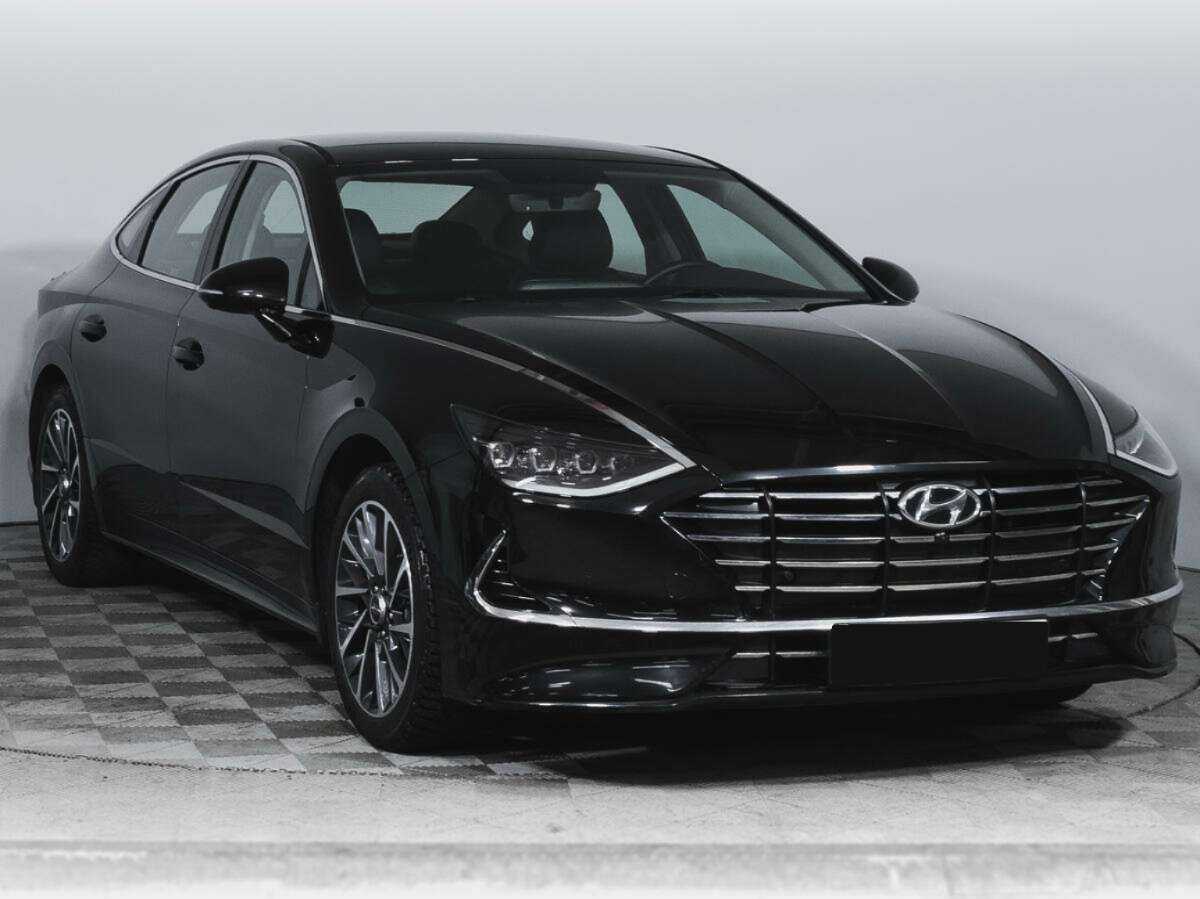 Hyundai Sonata с пробегом — 2021 год. Фото: #2