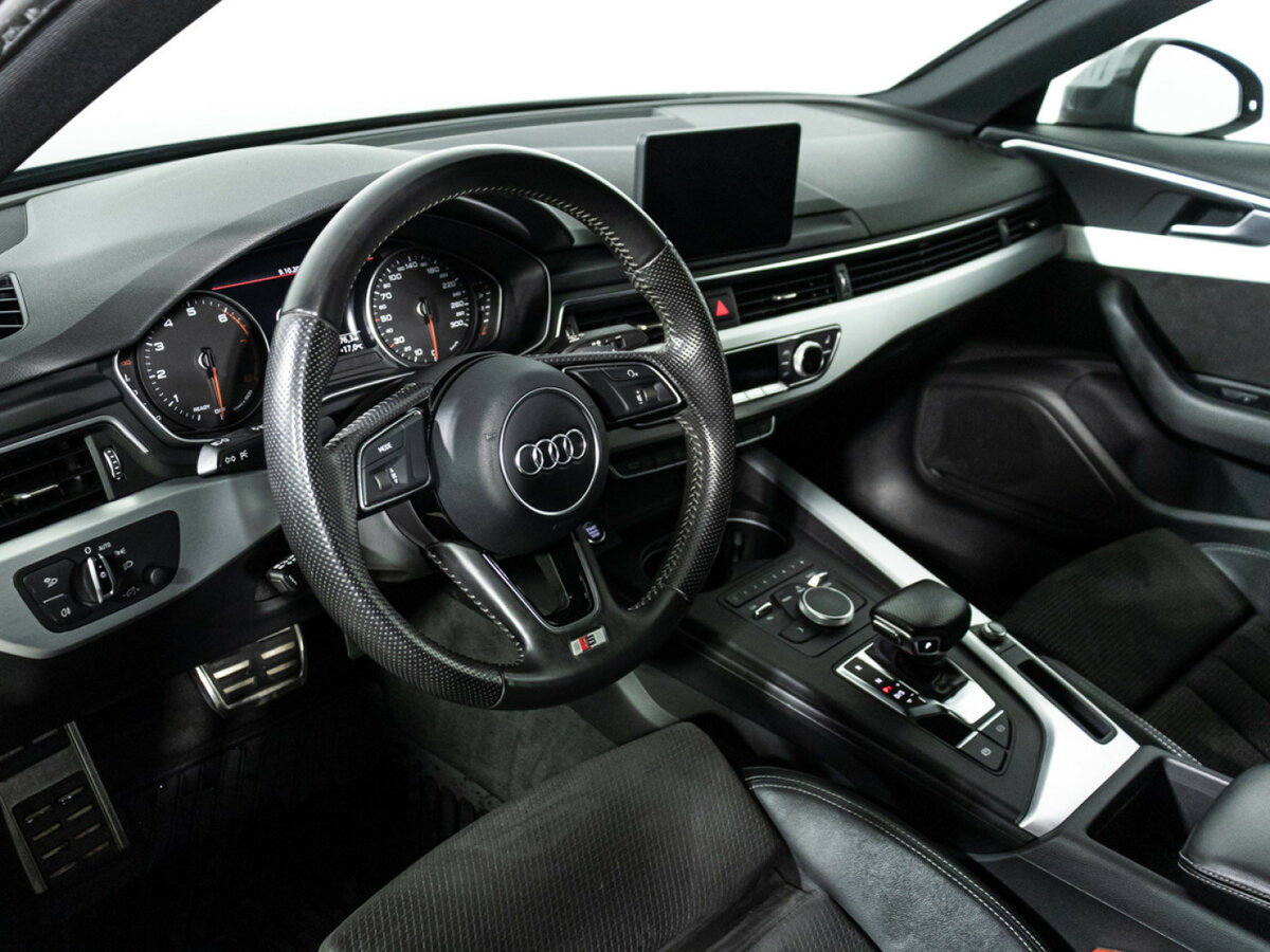 Audi A4 с пробегом — 2016 год. Фото: #10