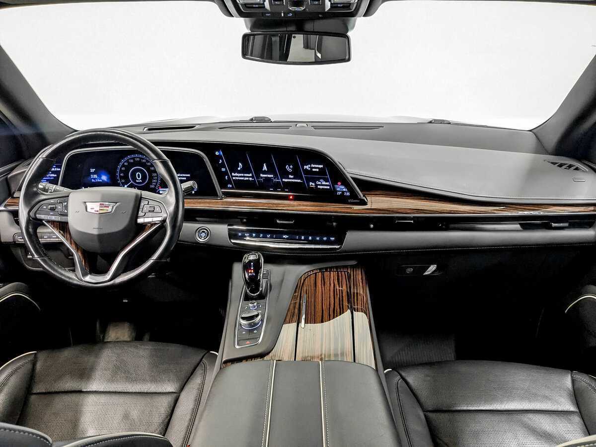 Cadillac Escalade с пробегом — 2021 год. Фото: #13