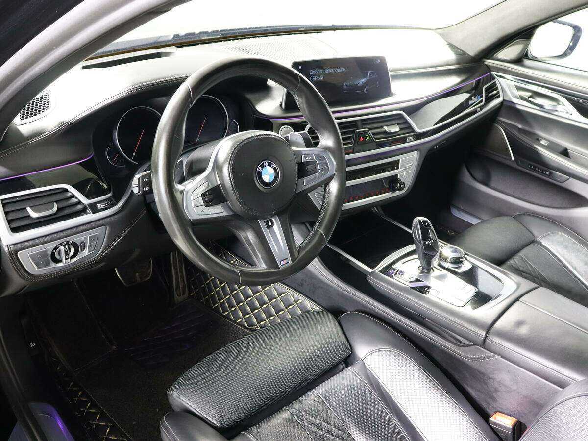 BMW 7 серии с пробегом — 2018 год. Фото: #12