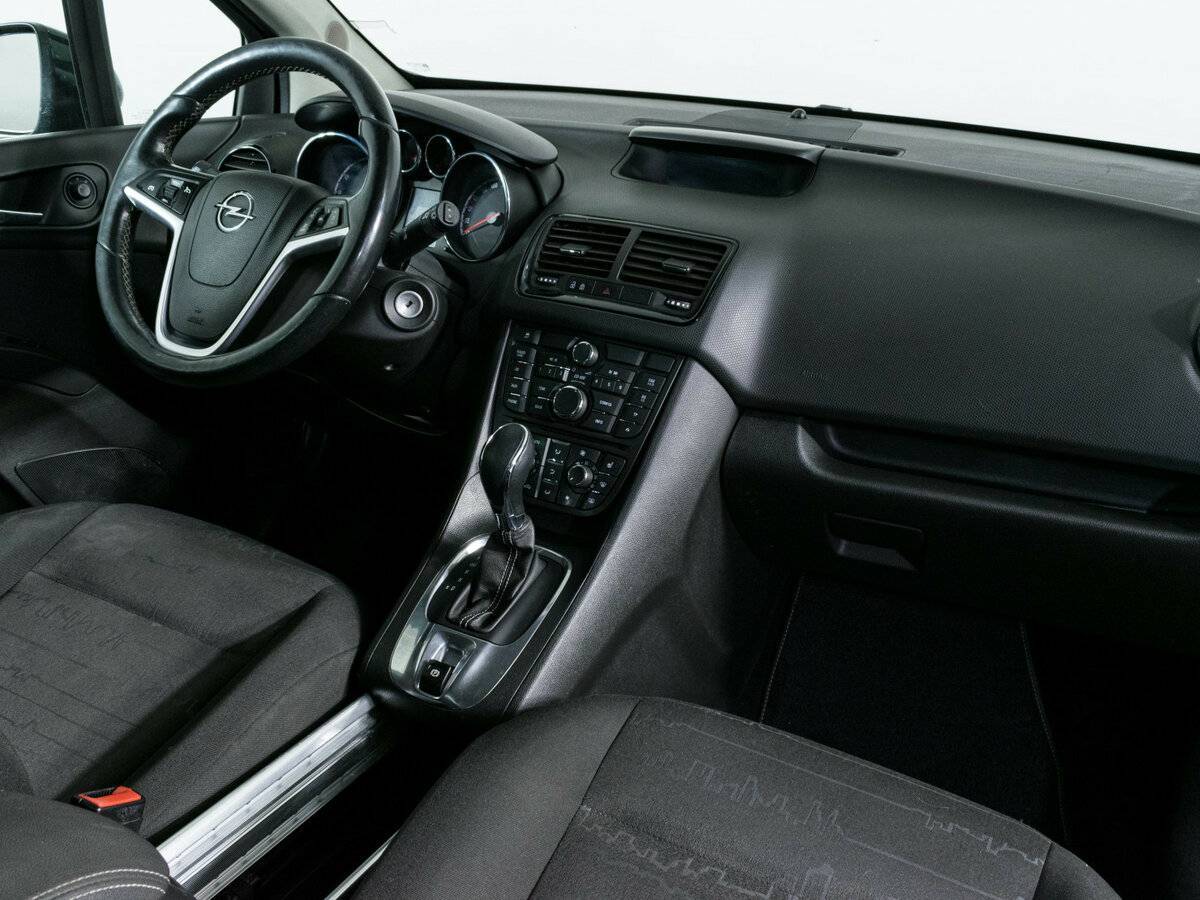 Opel Meriva с пробегом — 2013 год. Фото: #9