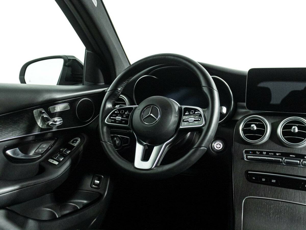 Mercedes-Benz GLC с пробегом — 2021 год. Фото: #18