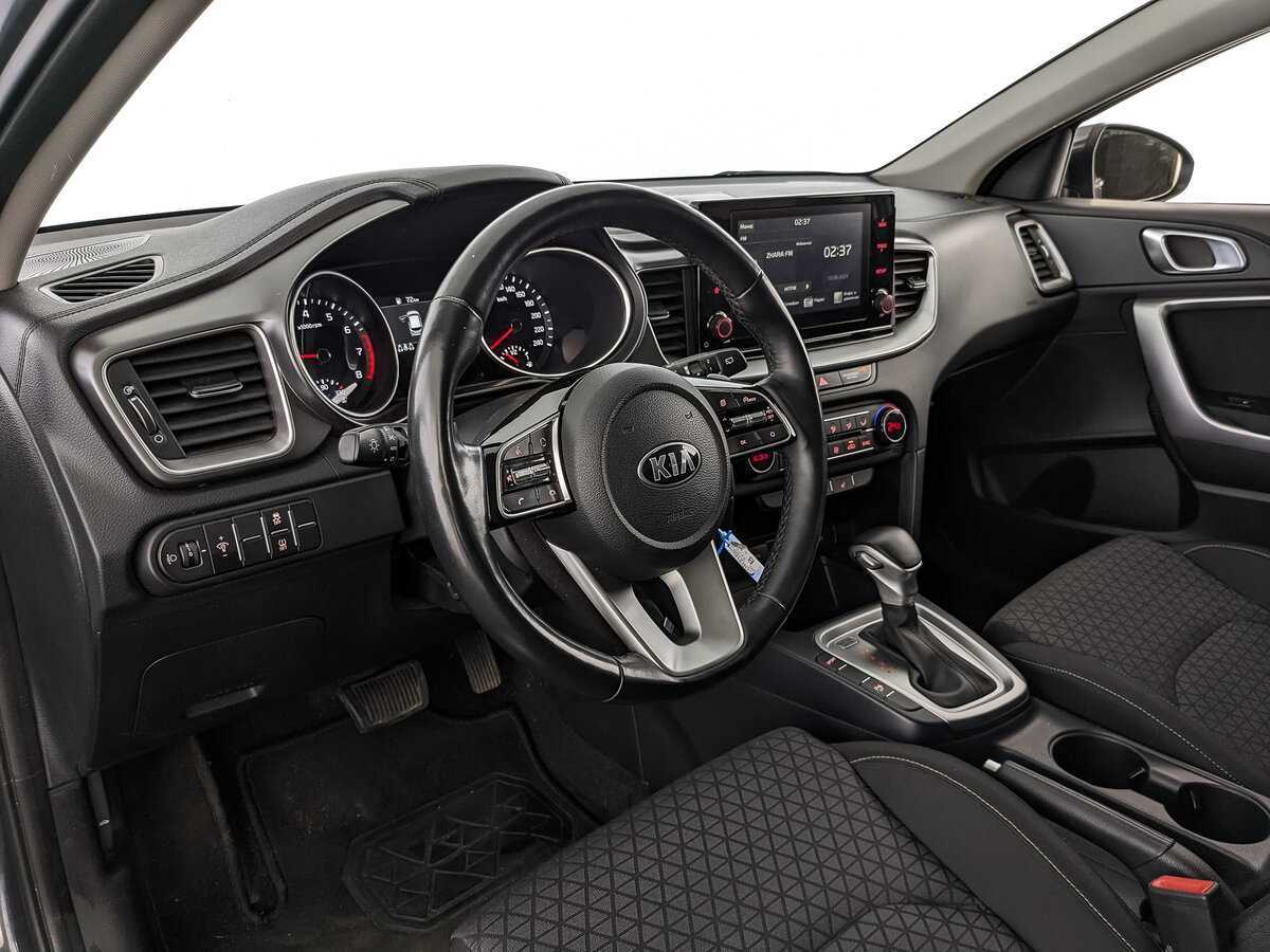 Kia XCeed с пробегом — 2021 год. Фото: #10