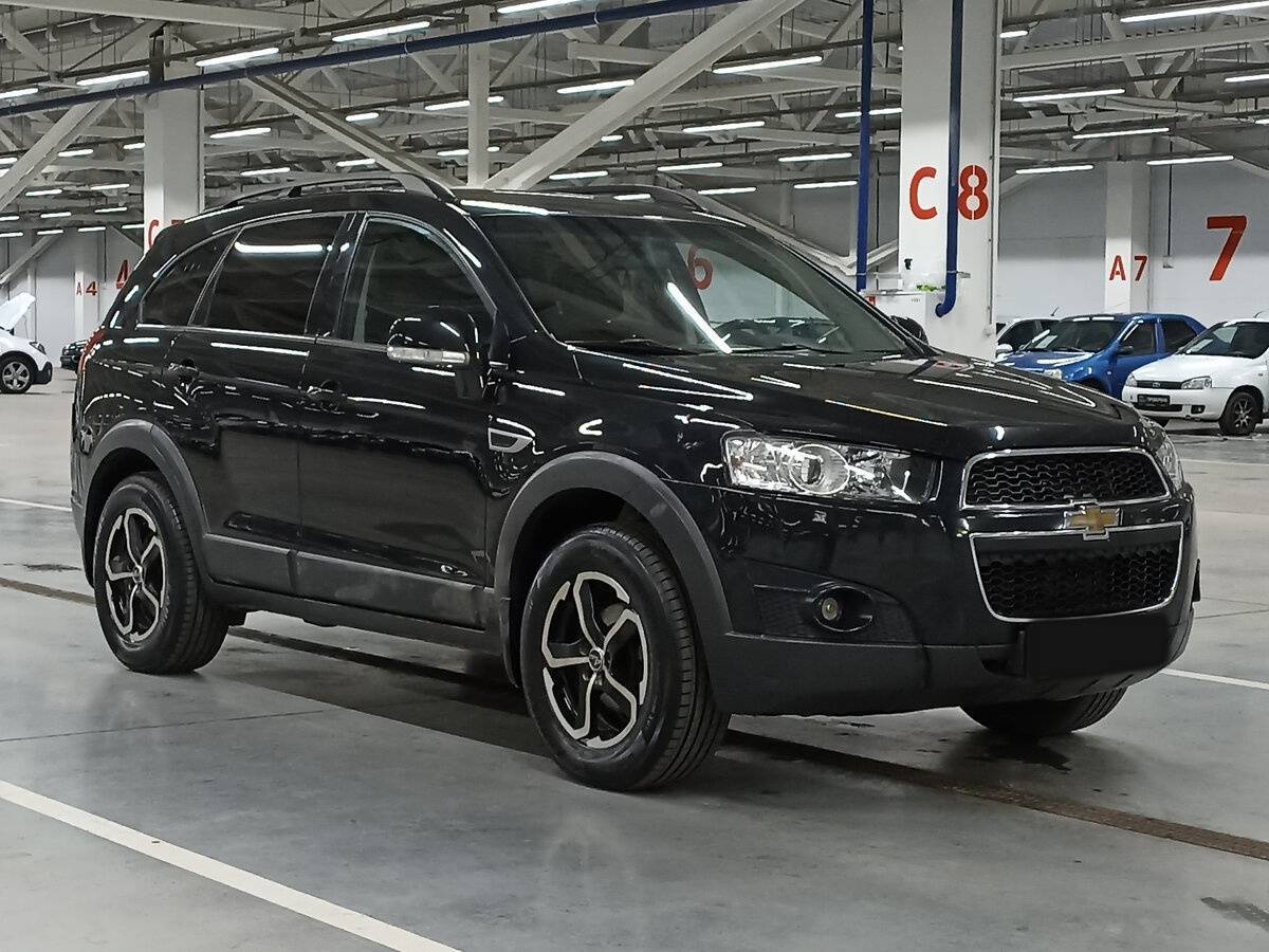 Chevrolet Captiva с пробегом — 2013 год. Фото: #2