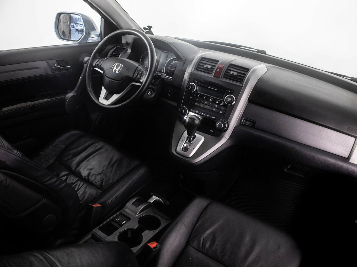 Honda CR-V с пробегом — 2008 год. Фото: #13