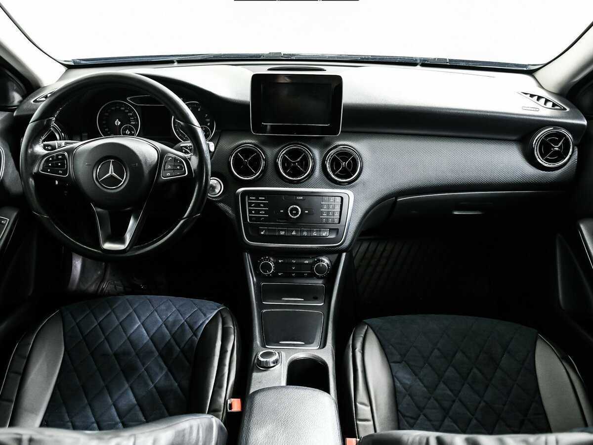 Mercedes-Benz A-Класс с пробегом — 2017 год. Фото: #10