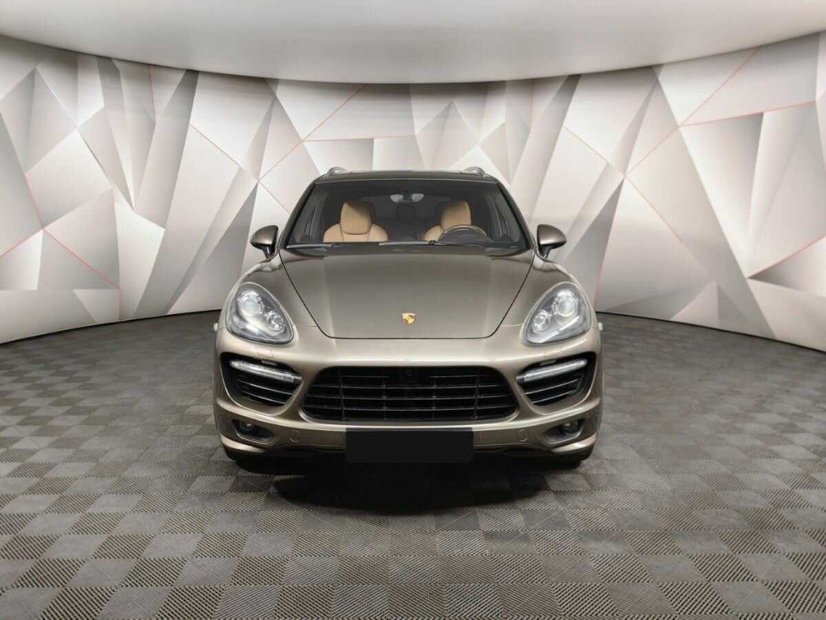 Porsche Cayenne с пробегом — 2012 год. Фото: #6