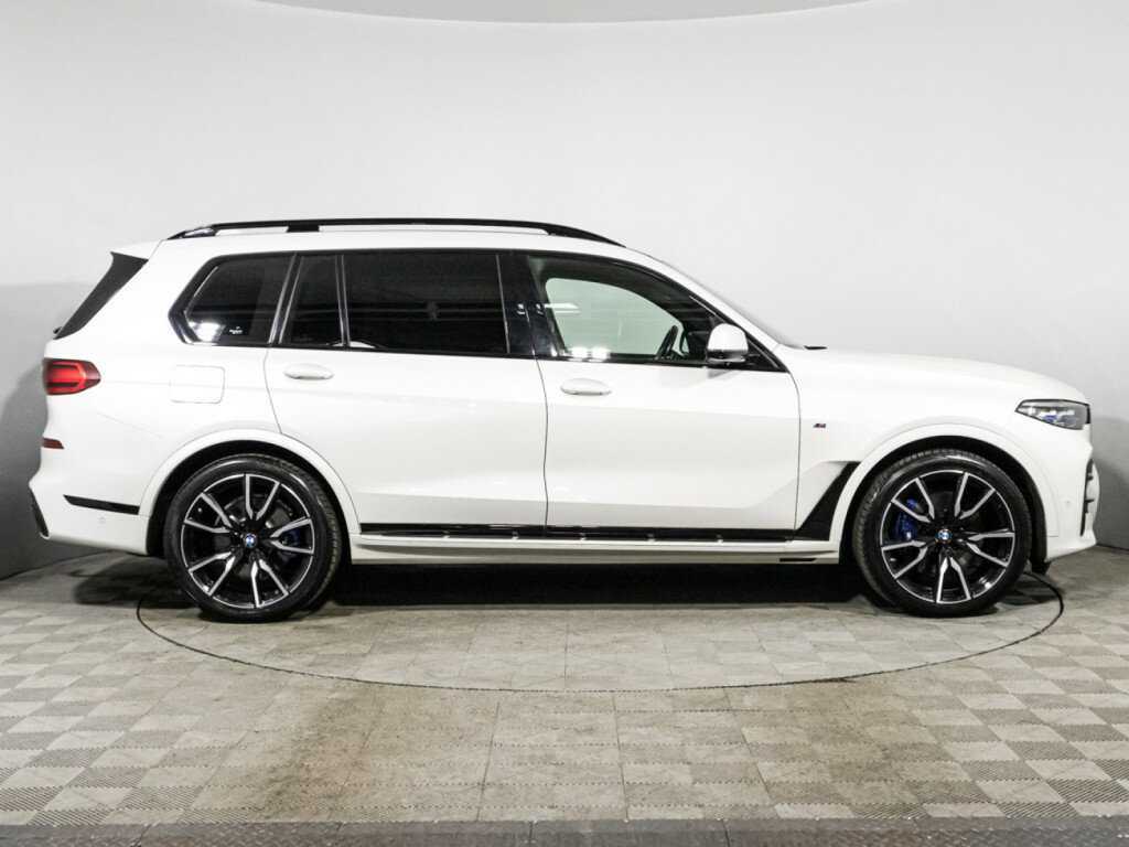 BMW X7 с пробегом — 2022 год. Фото: #3