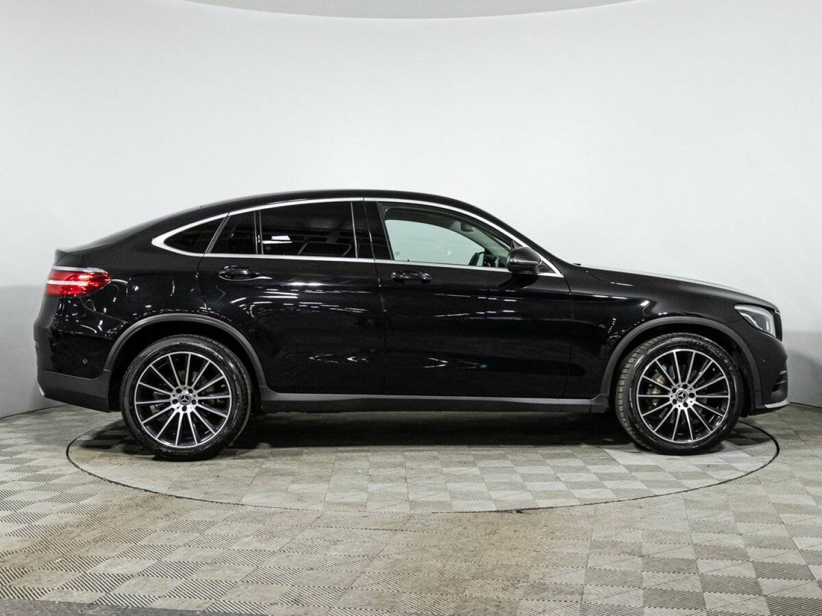 Mercedes-Benz GLC Coupe с пробегом — 2018 год. Фото: #3