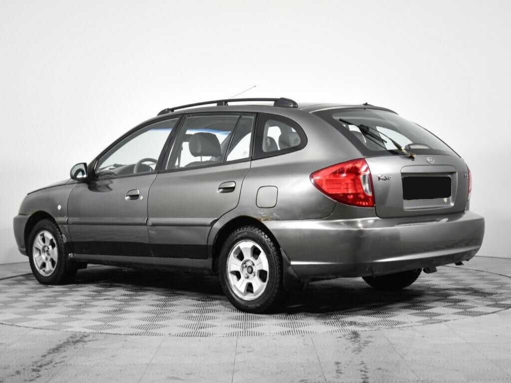 Kia Rio с пробегом — 2005 год. Фото: #5