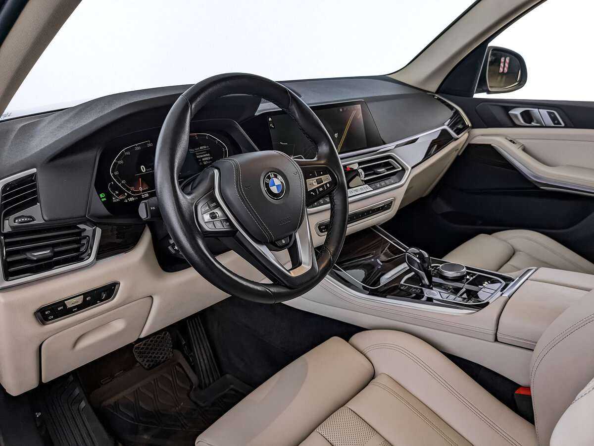 BMW X5 с пробегом — 2021 год. Фото: #10
