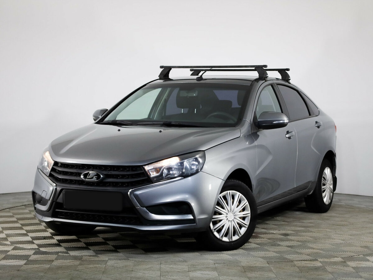 Lada (ВАЗ) Vesta с пробегом — 2017 год. Посмотреть фото