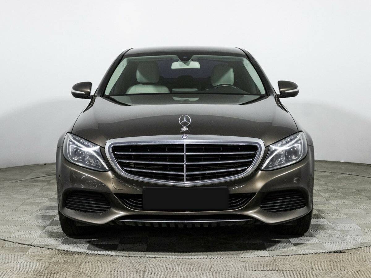 Mercedes-Benz C-Класс с пробегом — 2015 год. Фото: #1