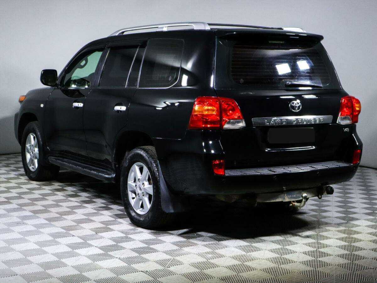 Toyota Land Cruiser с пробегом — 2008 год. Фото: #5