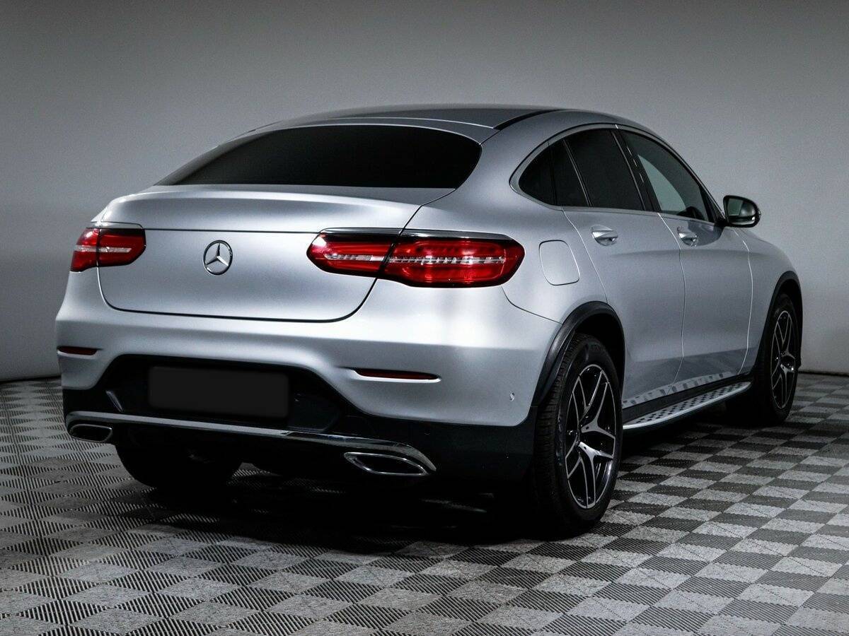 Mercedes-Benz GLC Coupe с пробегом — 2017 год. Фото: #4