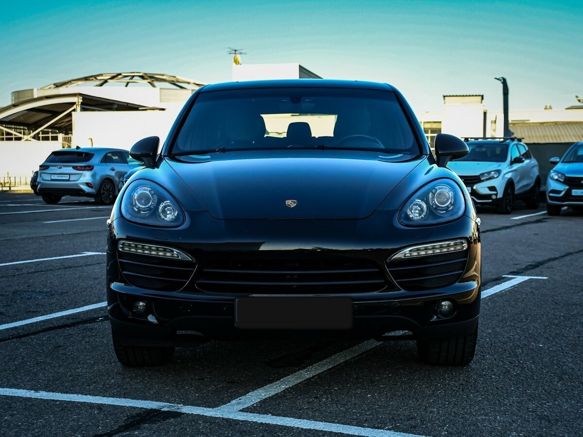 Porsche Cayenne с пробегом — 2011 год. Фото: #1