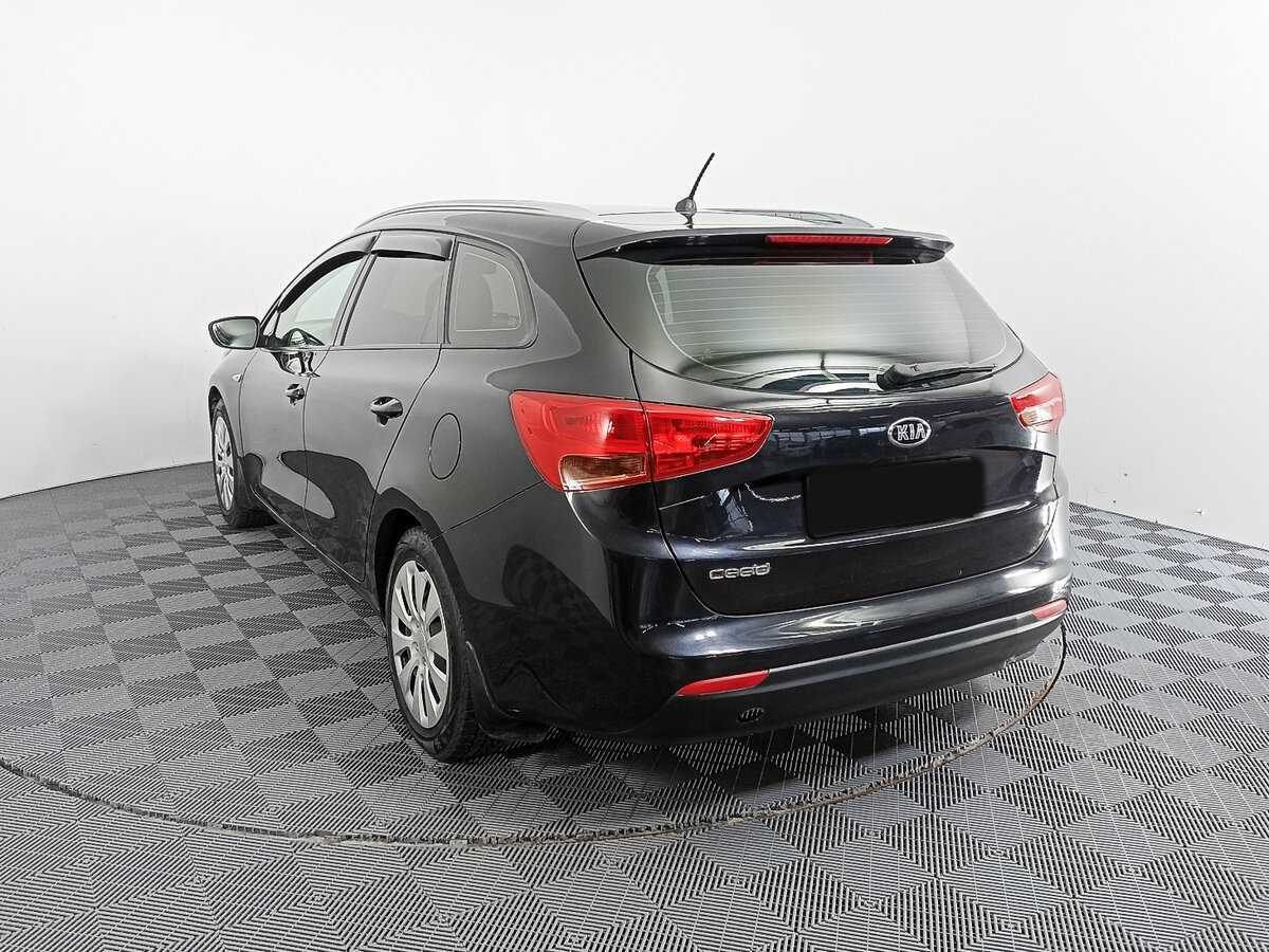 Kia Ceed с пробегом — 2015 год. Фото: #6